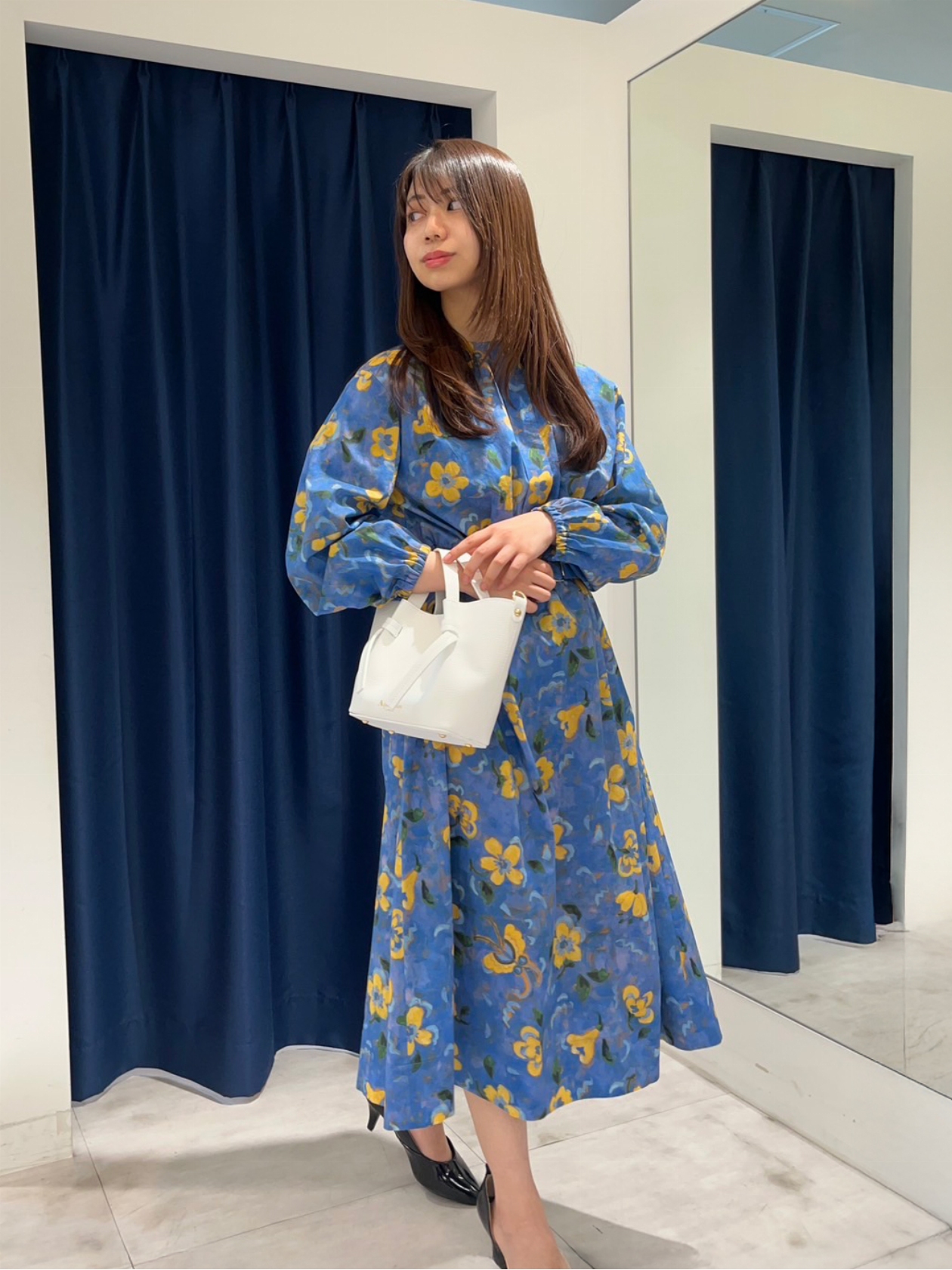 t*h様 Aquascutum 花柄 ロングワンピース 長袖 KANAZAWA 新宿京王