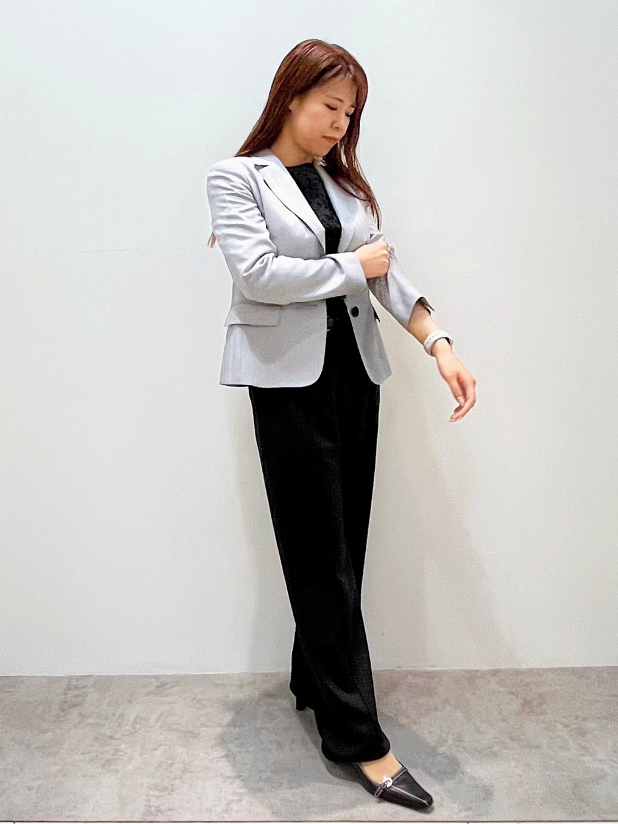 ✨キャリアウーマン御用達/涼快✨アクアスキュータム パンツスーツ L 極美品 松井 富山大和