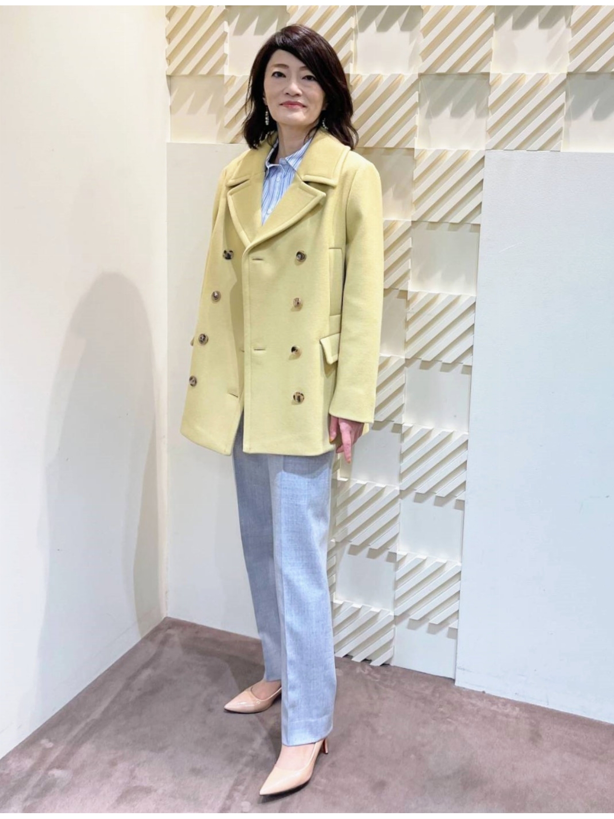 アクアスキュータムの正統派ウールピーコート美品M アクアスキュータムの正統派ウールピーコート美品M 国内正規取扱店】アクア