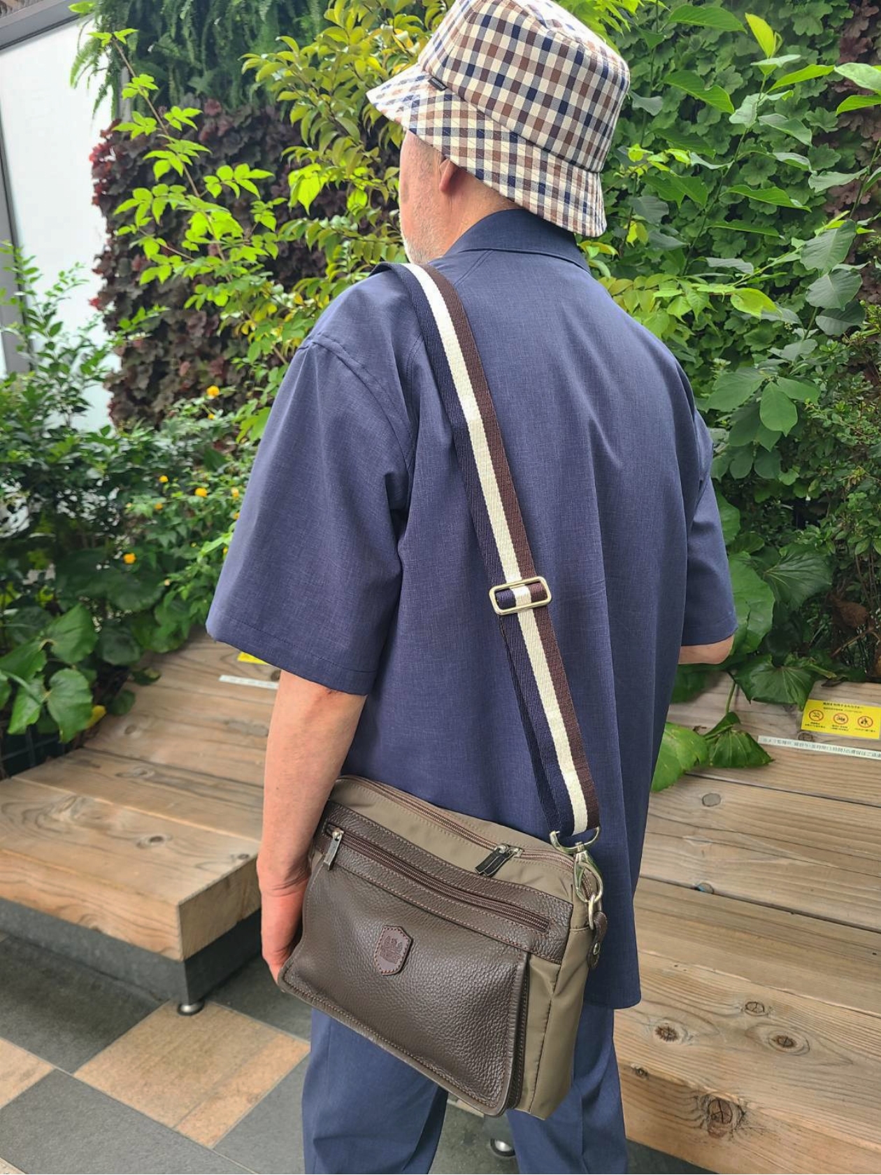 【m.mokaさま専用】アクアスキュータム　トップス m.mokaさま専用】アクアスキュータム トップス TRENCH SNAP