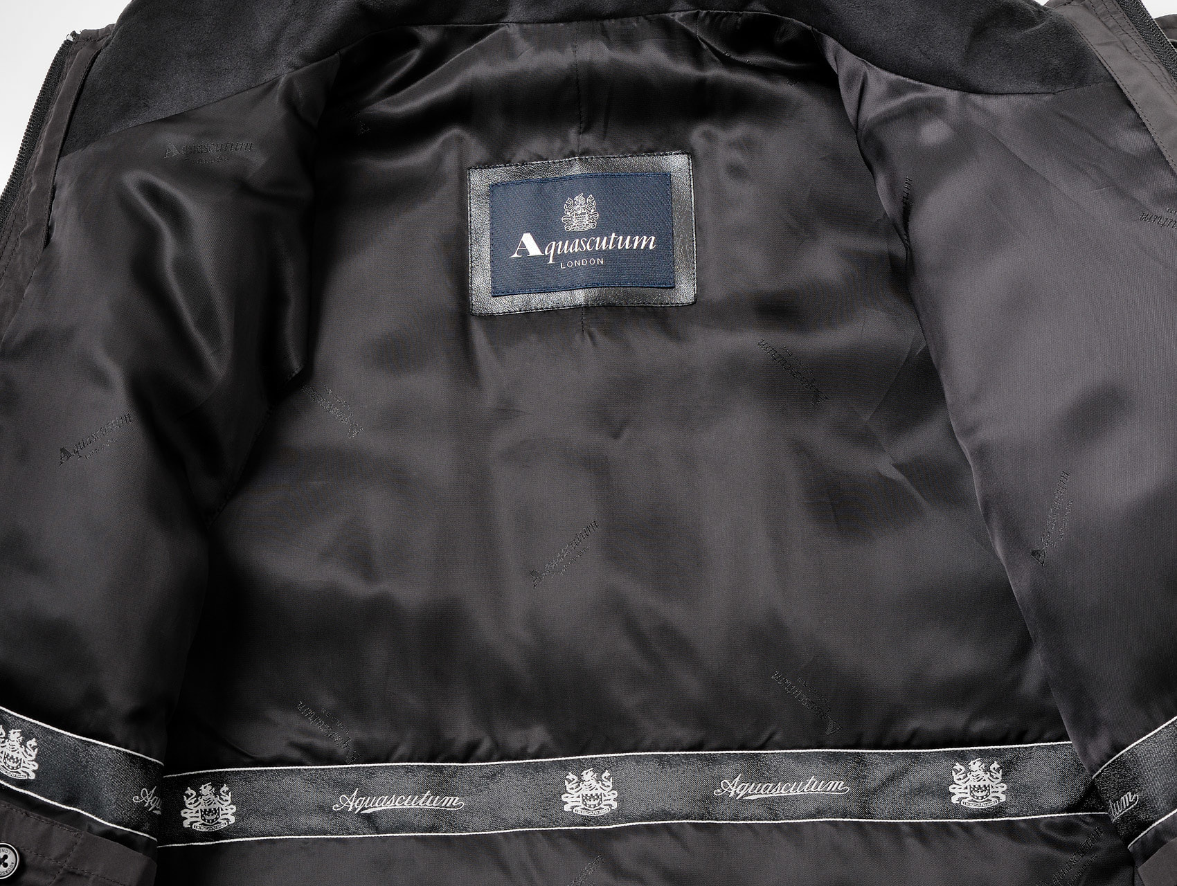 魅了 アクアスキュータム Aquascutum メンズ ジャケット Sサイズ グレー 中古 60 Off Ihmc21 Com