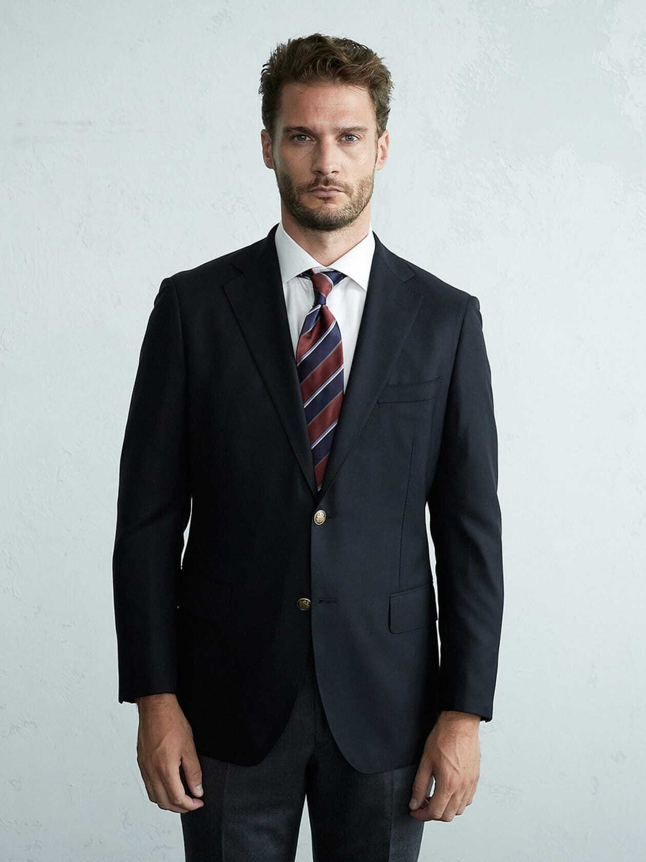 ネイビーブレザー