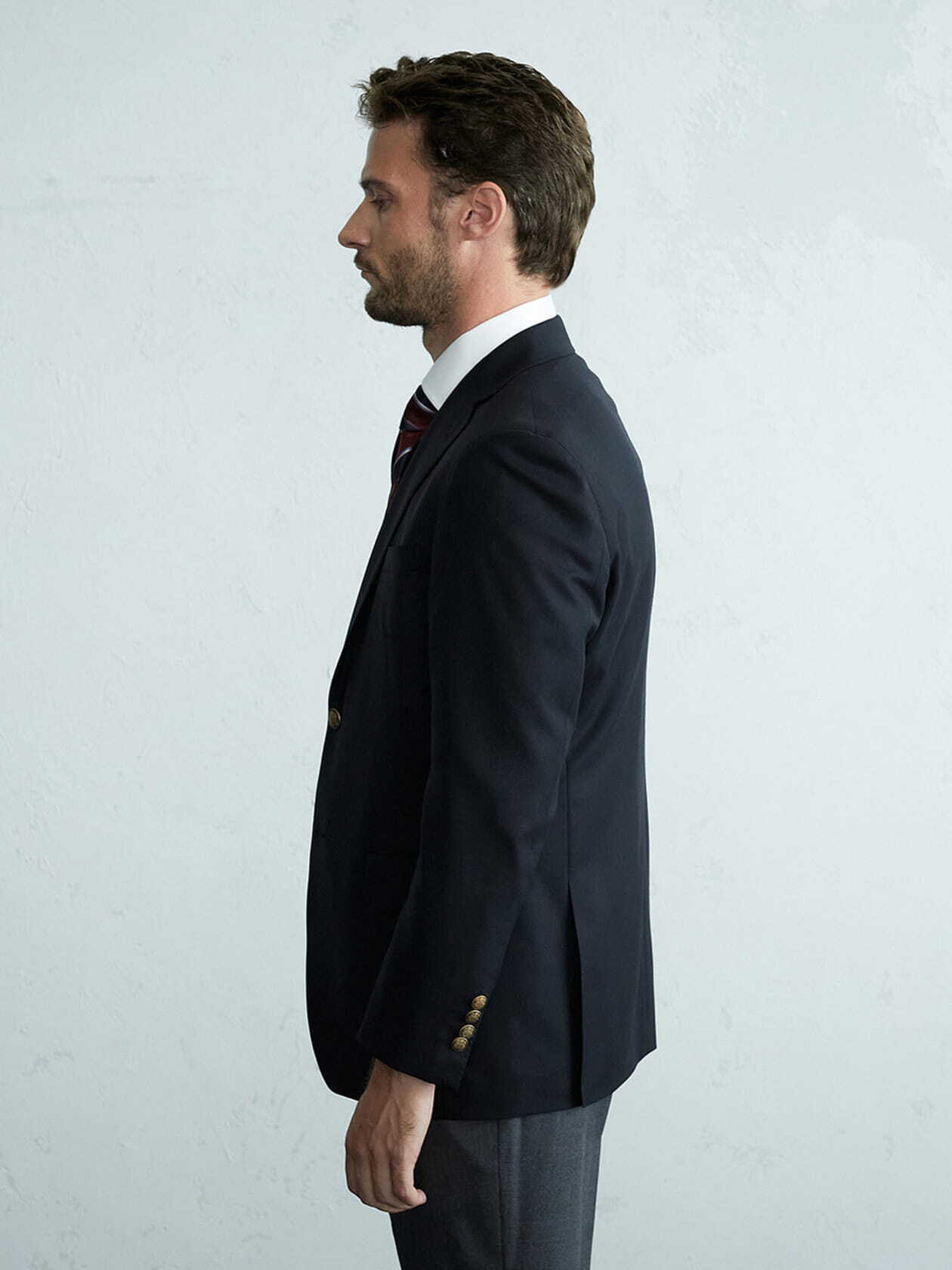 ネイビーブレザー