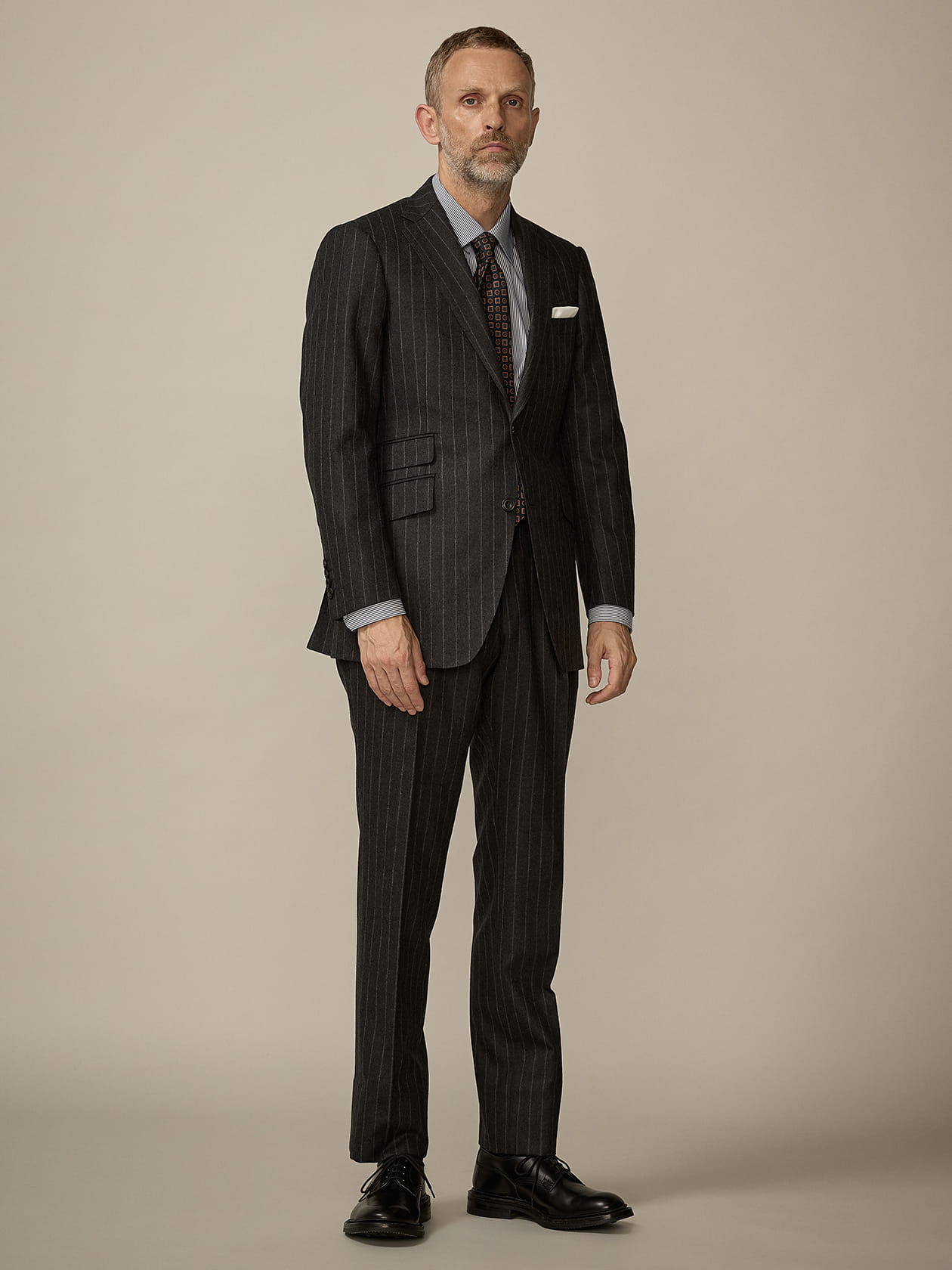 UK Traditional】Gray Chalk Stripe Suit