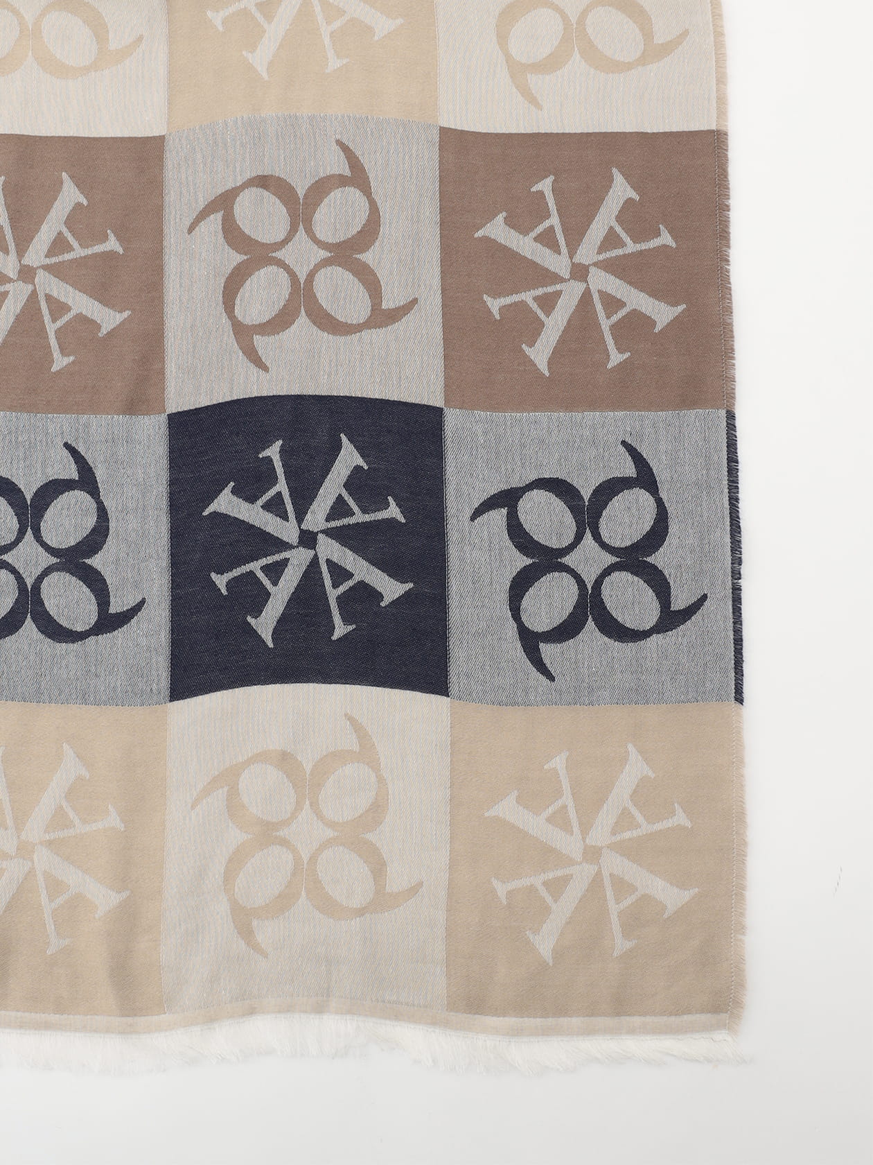 新品✨️アクアスキュータム AQ Logo Block Check Scarf AQ Logo Block Check Scarf