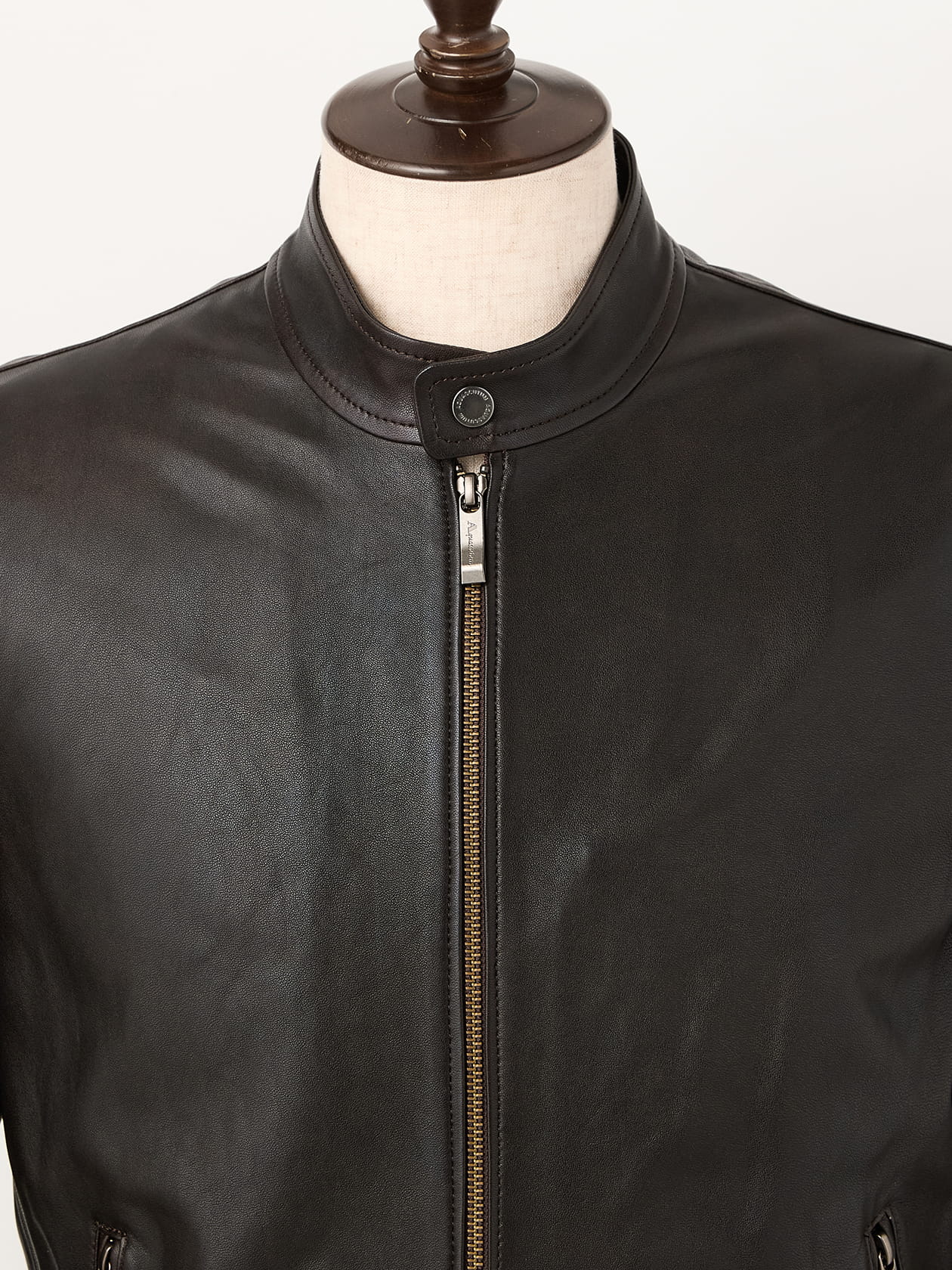 【美品】Aquascutum☆レザージャケット☆羊革☆ブラック☆Ｌ相当☆ ラムレザー ライダースジャケット