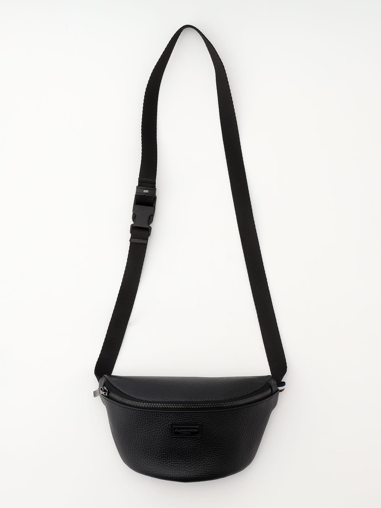 Aquascutum 黒 ショルダーバッグ Leather Mini Shoulder Bag