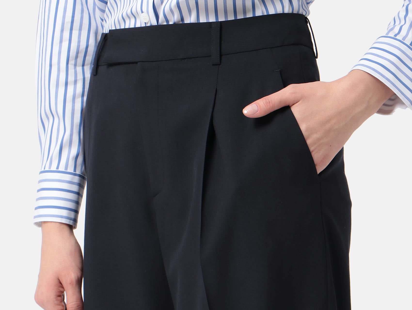 トロピカルウール ワイドパンツ(セットアップ可能商品) トロピカルウール ワイドパンツ(セットアップ可能商品)