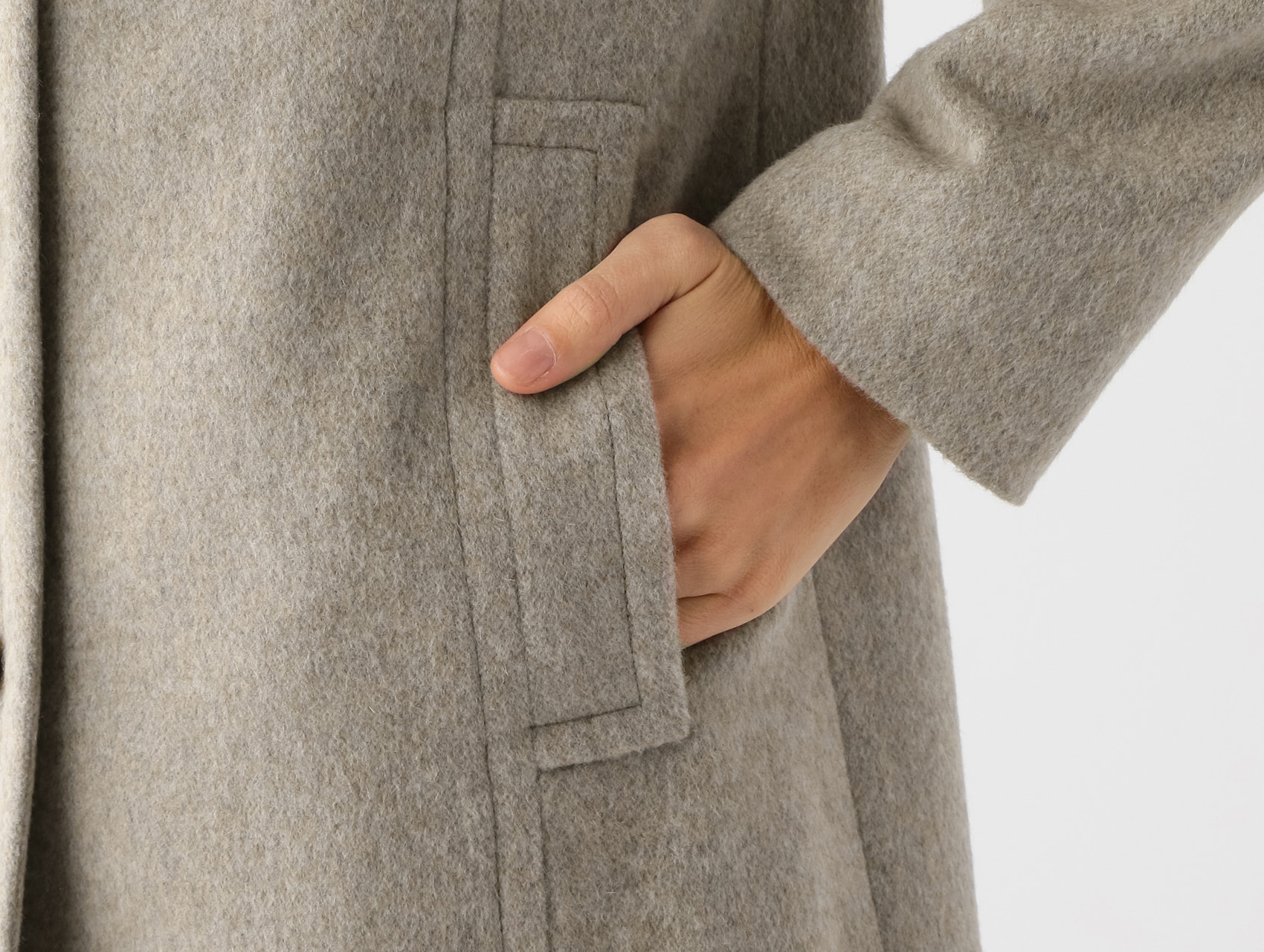 オープンカラーウールコート