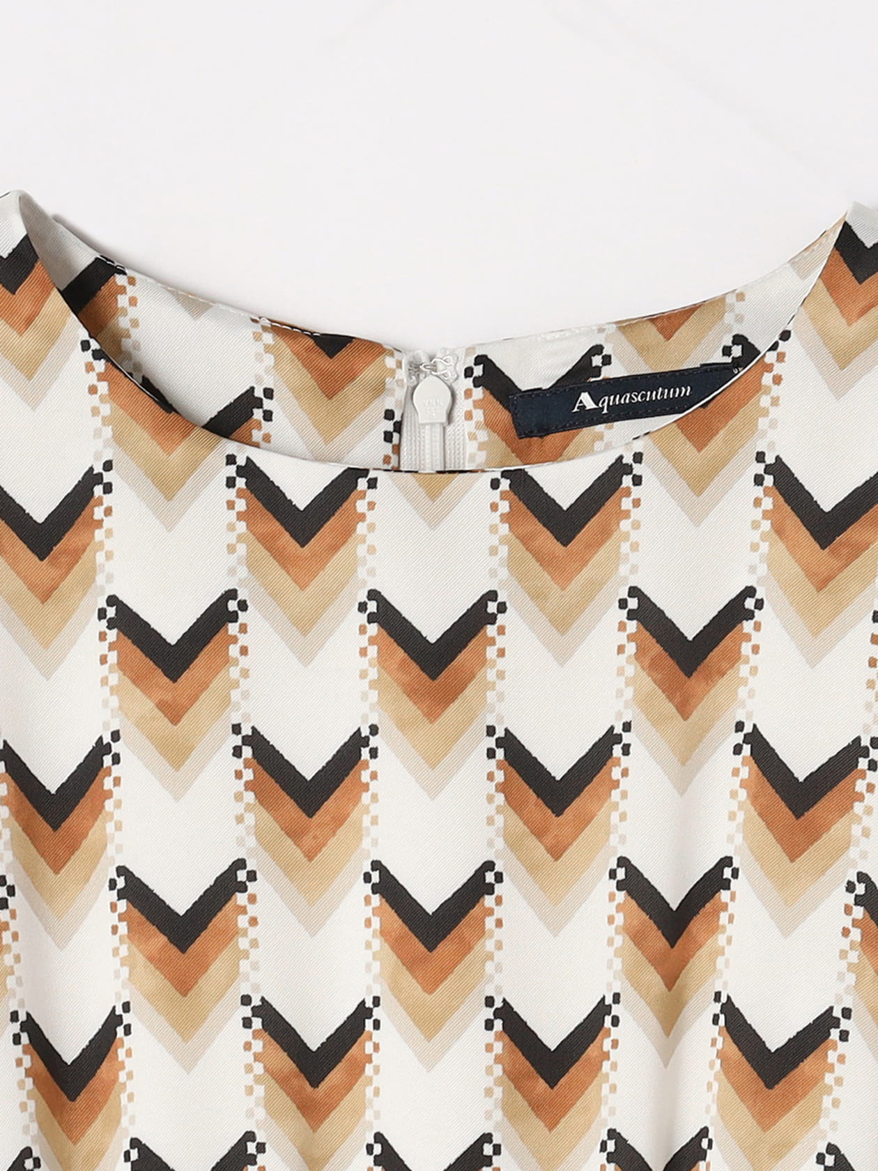 アクアスキュータム　15号　ワンピース エステネージュワンピース（5005216026