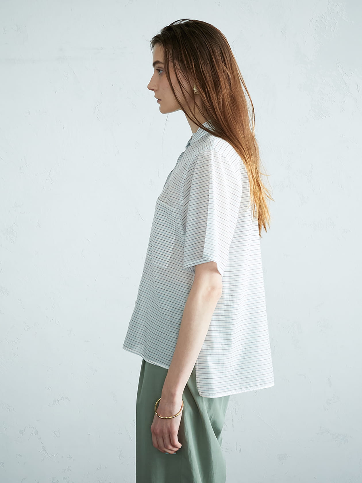 りぼん　２点美品アドーア　麻袖ふんわりシャツとポンチ袖 りぼん様専用 2点美品アドーア 麻袖ふんわりシャツとポンチ袖