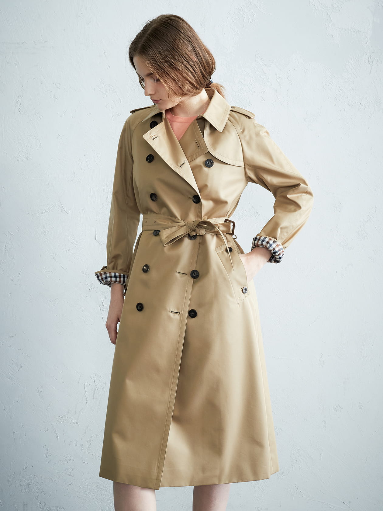 【もも】アクアスキュータム/ロング丈/ハニーベージュ/10 BASIC TRENCHCOAT MAXI