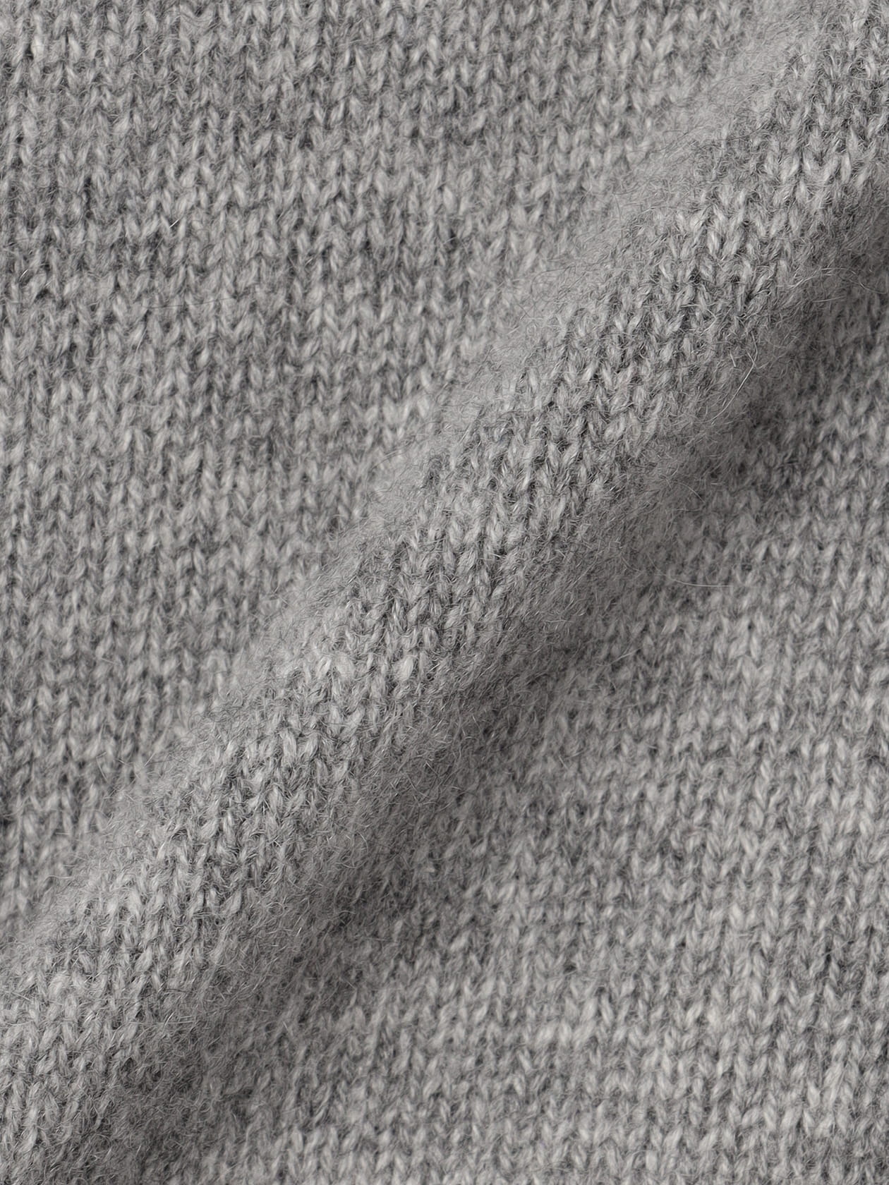 ピュアカシミヤタートルニット