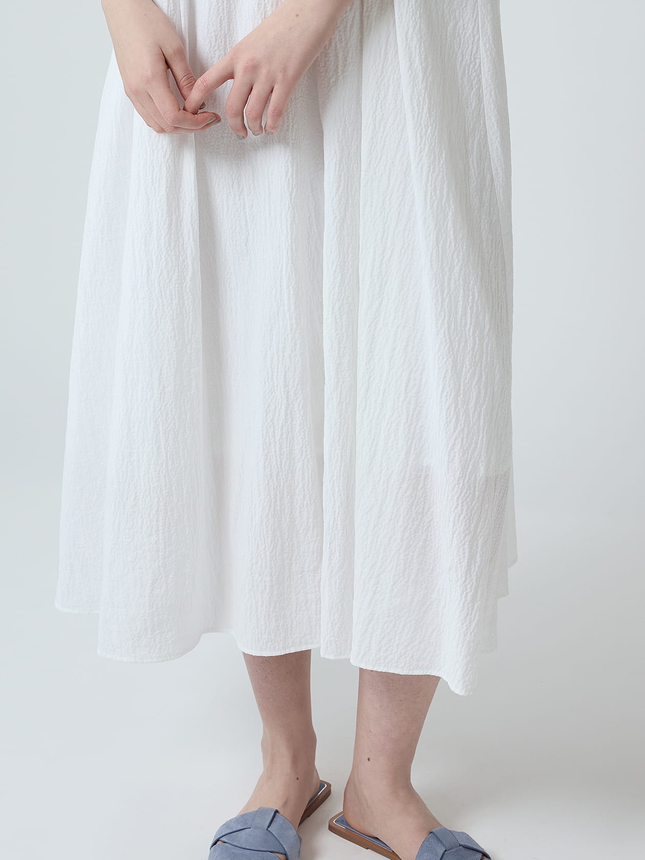 【美品】BEARDSLEY ビアズリー　リネン混 サッカーワンピース BEARDSLEY（ビアズリー）の「《ビアズリー》リネンテント