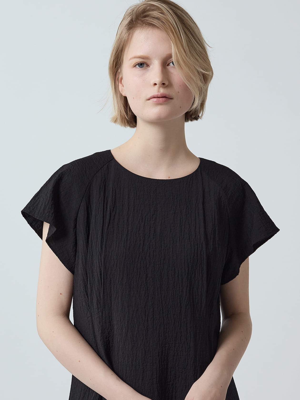 【美品】BEARDSLEY ビアズリー　リネン混 サッカーワンピース BEARDSLEY ビアズリー サッカーワンピース 麻混 ブルー - メルカリ