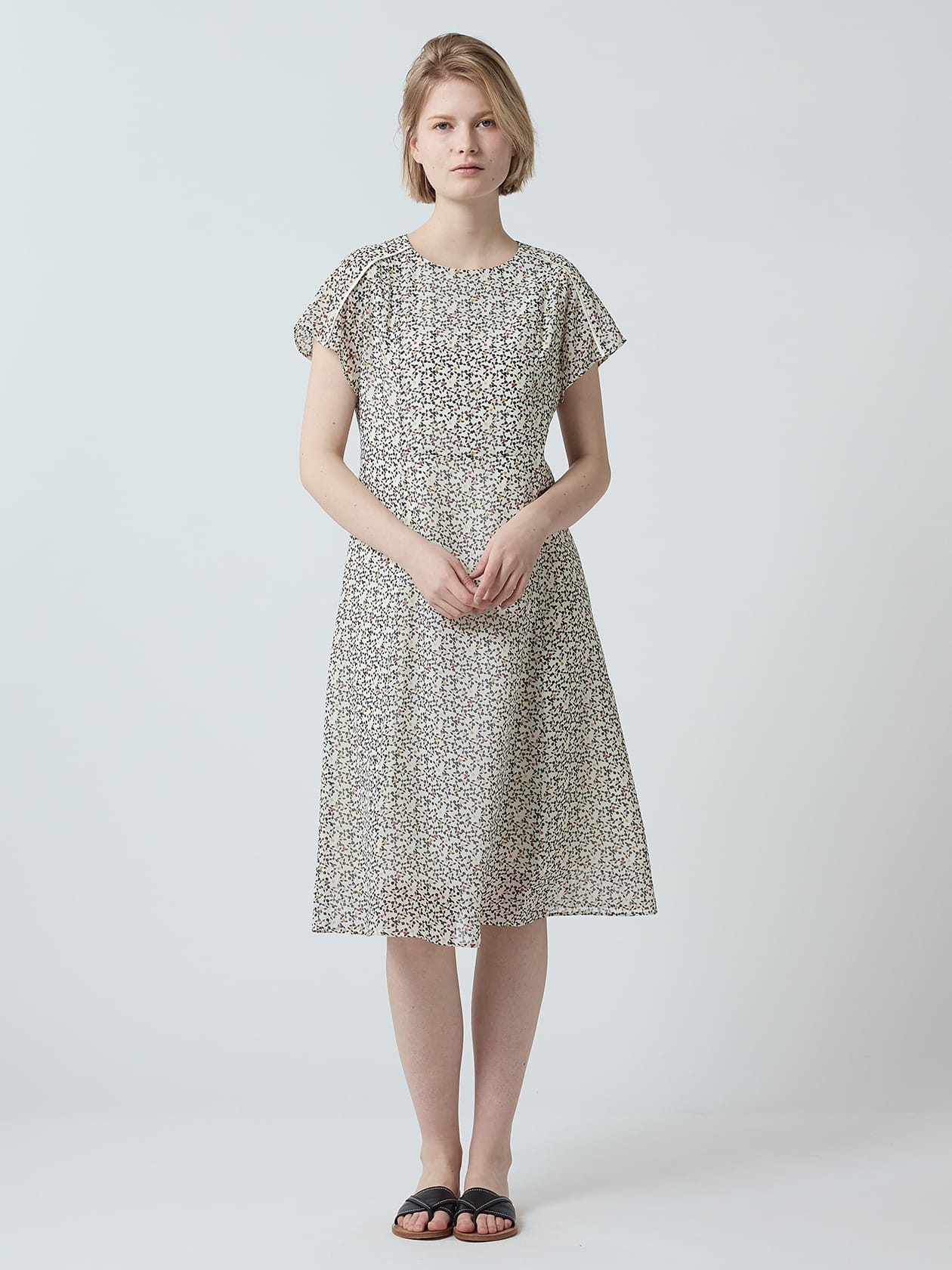 幾何フラワーPRINTワンピース