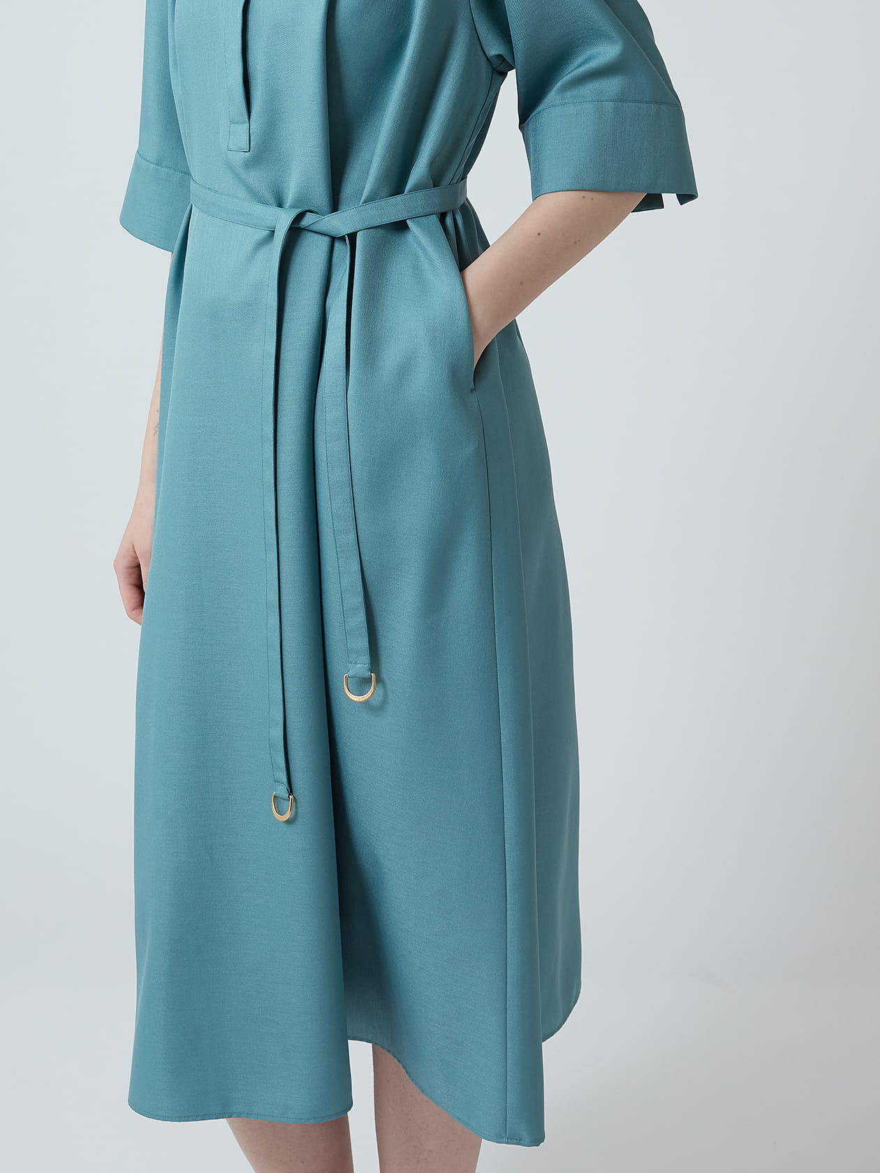 ギャザーシャツワンピース