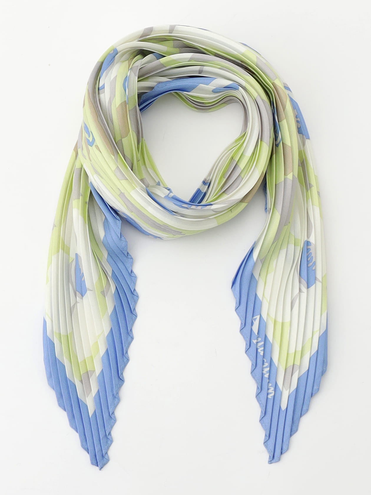 プリーツスカーフ