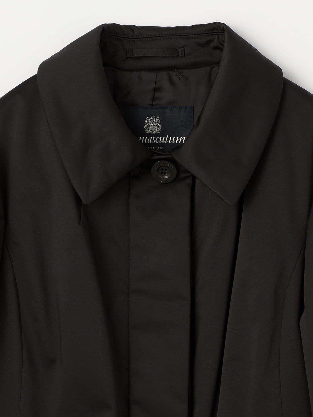 ステッチレス ステンカラーダウンコート