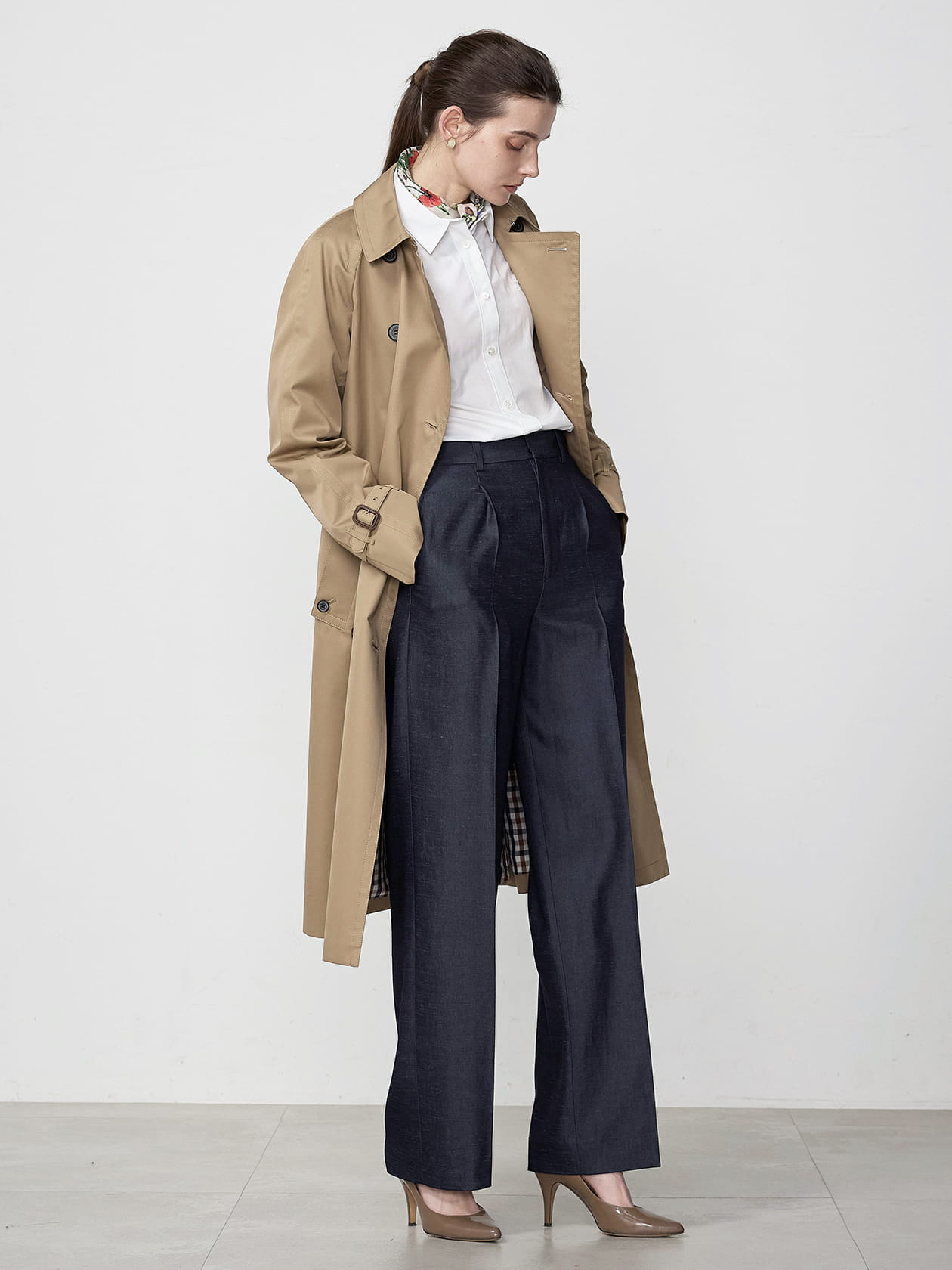 ダブルトレンチコート