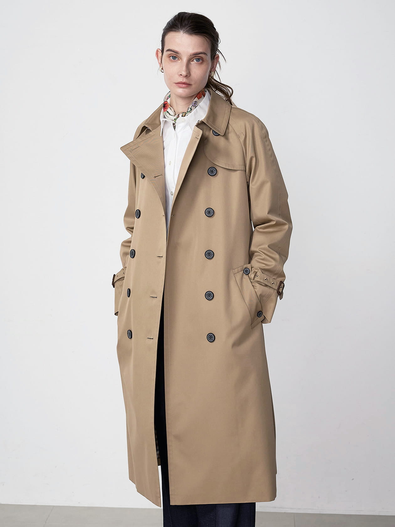 ダブルトレンチコート