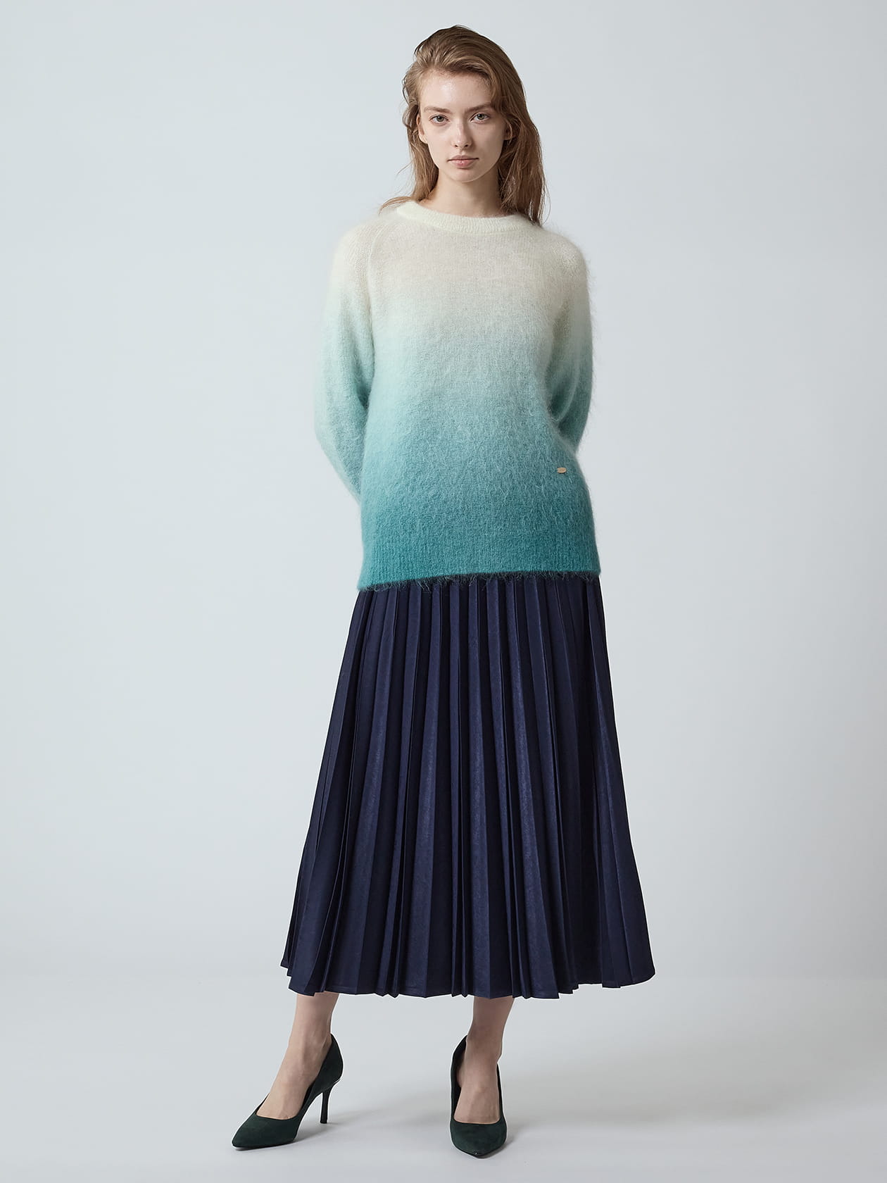 グラデーションモヘアニット