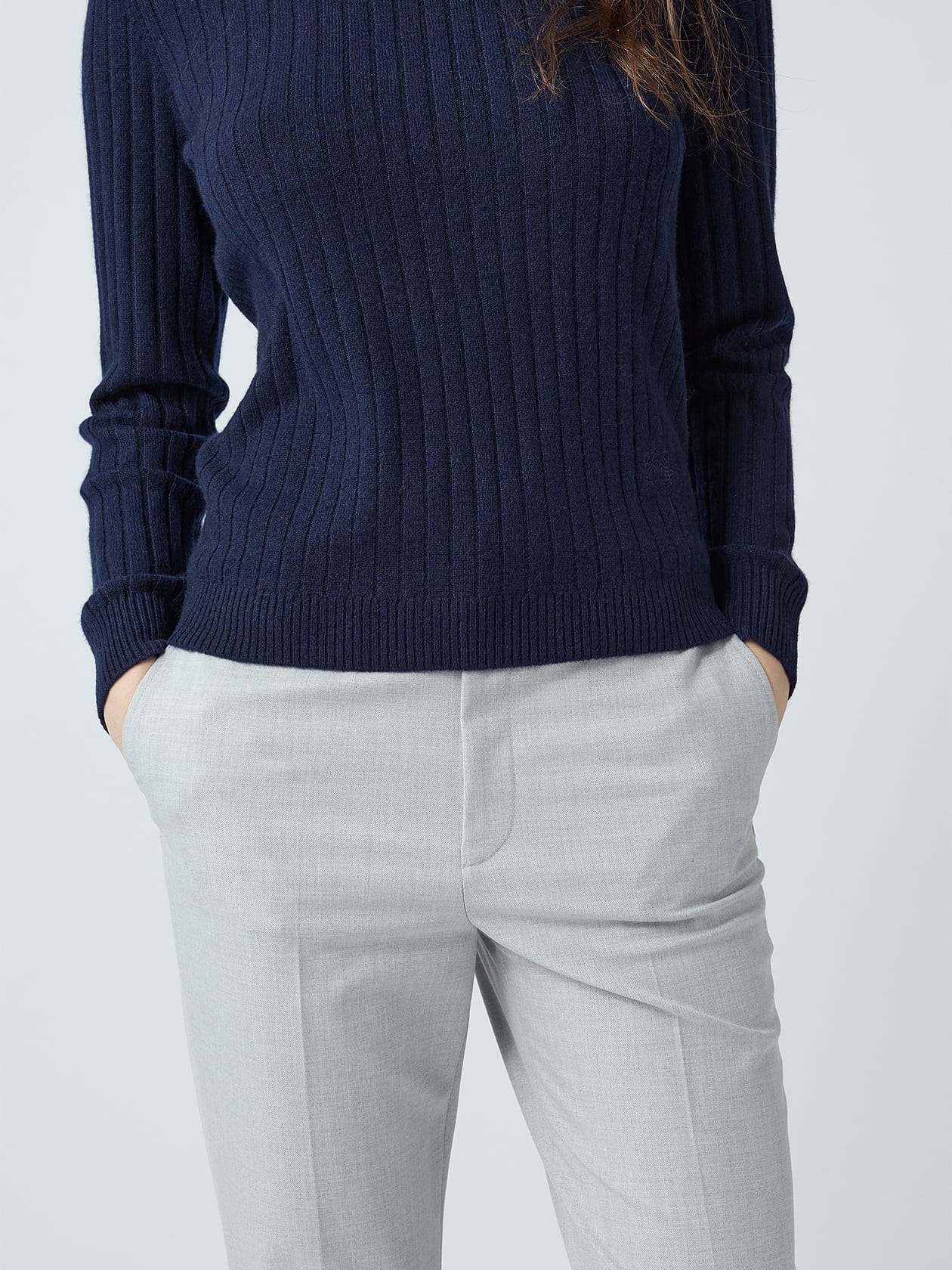 ツイル テーパードパンツ