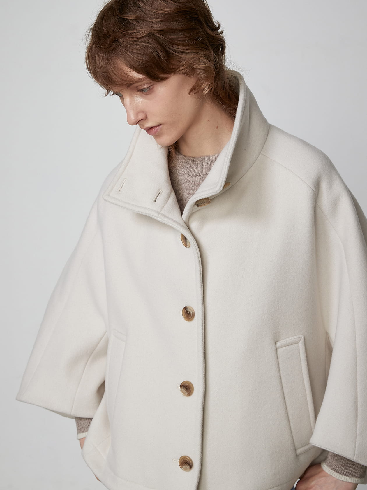 PARIGOT ロイヤルジーロン　リバー　ポンチョ　コート 大人の女性が着るポンチョ】PARIGOTがおすすめする「ロイヤル