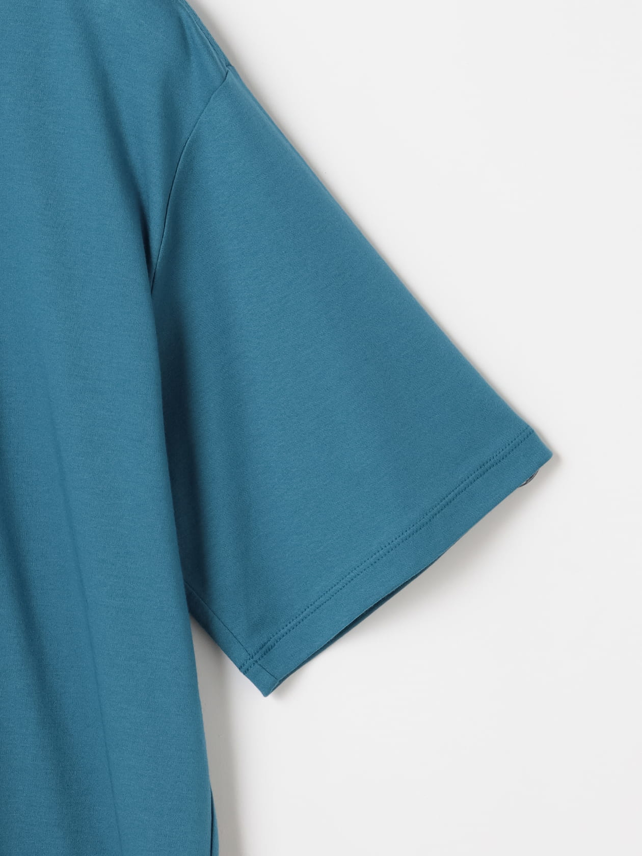 TOMFORD ファインリフロコ刺繍Tシャツ JHS006JMC048S25 AW004 TOMFORD ファインリフロコ刺繍Tシャツ JHS006JMC048S25 AW004
