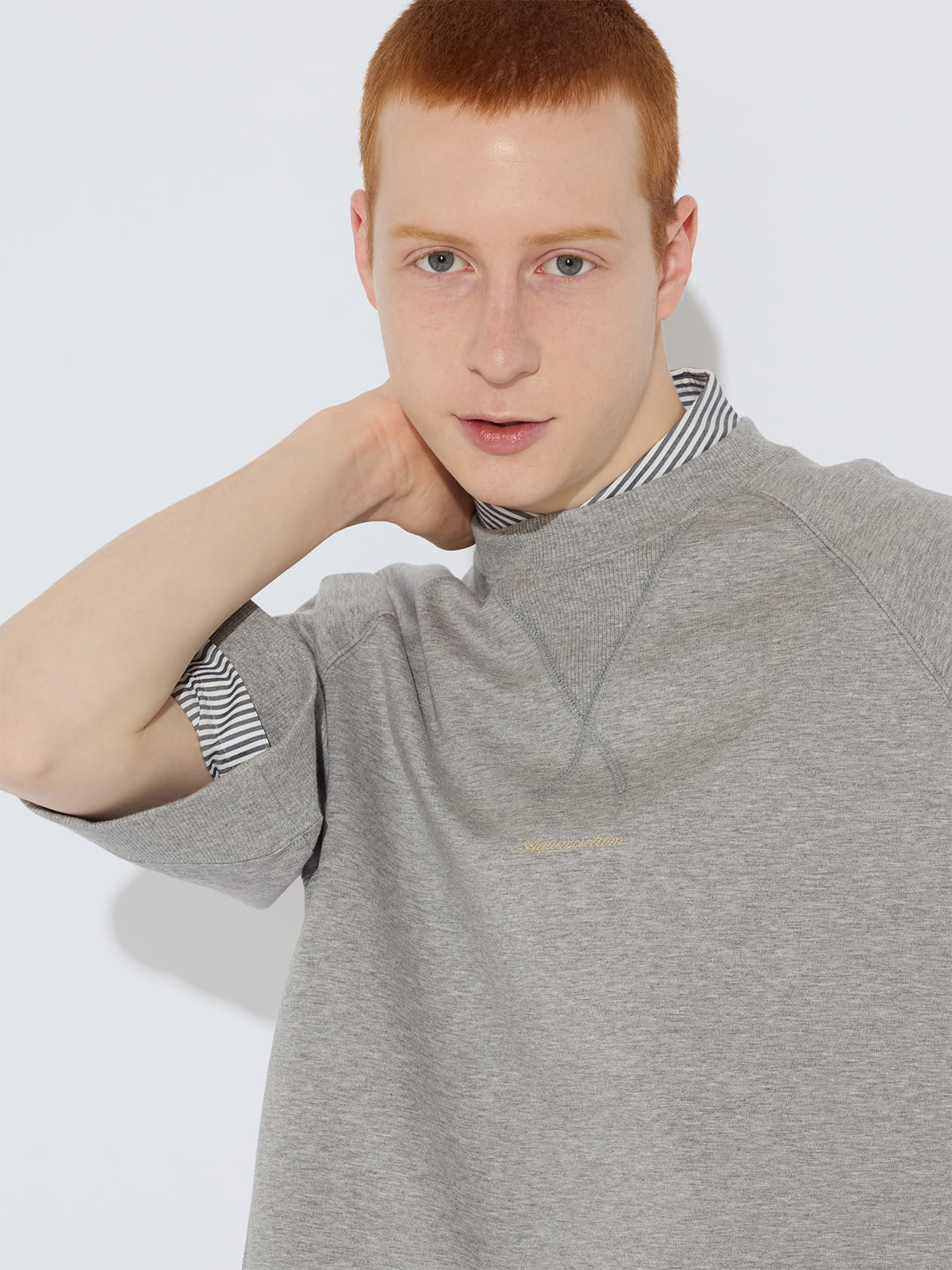 ポンチ プルオーバー